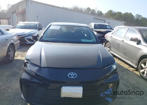 2025 Toyota Camry Le from USA, damaged, VIN 4T1DAACK4SU091041